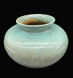RICHARD UHLEMEYER MASTER GERMAN CERAMIST VASE: Title: RICHARD UHLEMEYER MASTER GERMAN CERAMIST VASE Date/Period: APPROX 1940'S Dimension: approx 5" tall x 8" diameter Material: POTTERY Additional Information: RICHARD UHLEMEYER MASTER GERMAN CERAMI