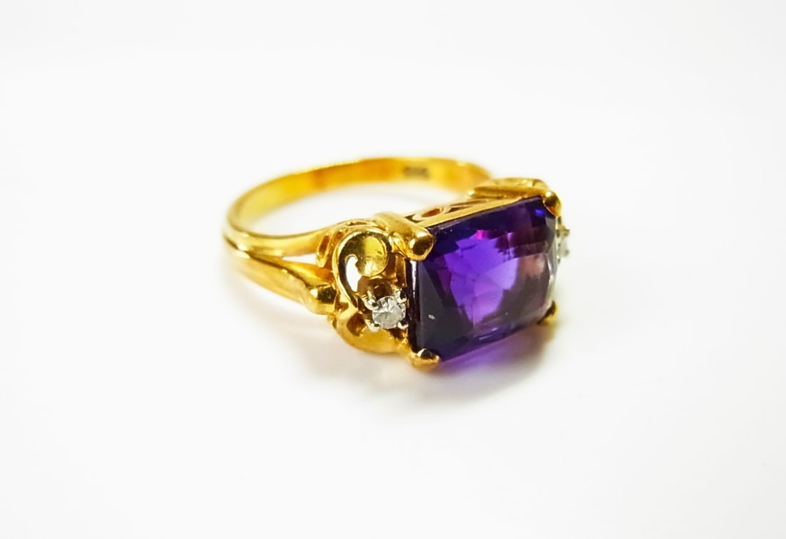 GOLDEN AMETHYST ART DECO RING (1 of 8)