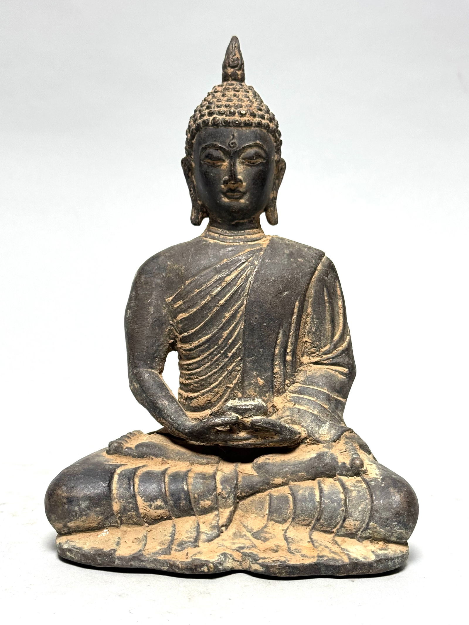 Bronze Buddha in Rustic Style - Nepal (1 of 13)