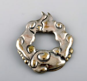 Danish Art Nouveau brooch in silver. Early 1900s.