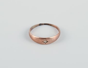 Scandinavian goldsmith, older gold ring adorned with clear semi-precious stone. Stamped with the