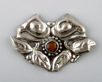 Danish Art Nouveau brooch in silver. Early 1900s.