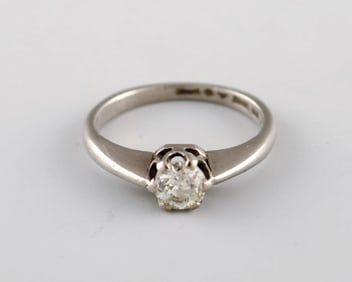 Swedish jeweler. Vintage ring in 18 carat white gold adorned with diamond. 1930s.