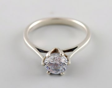 Danish ring in sterling silver with stone. Classic design. 1960 / 70s.