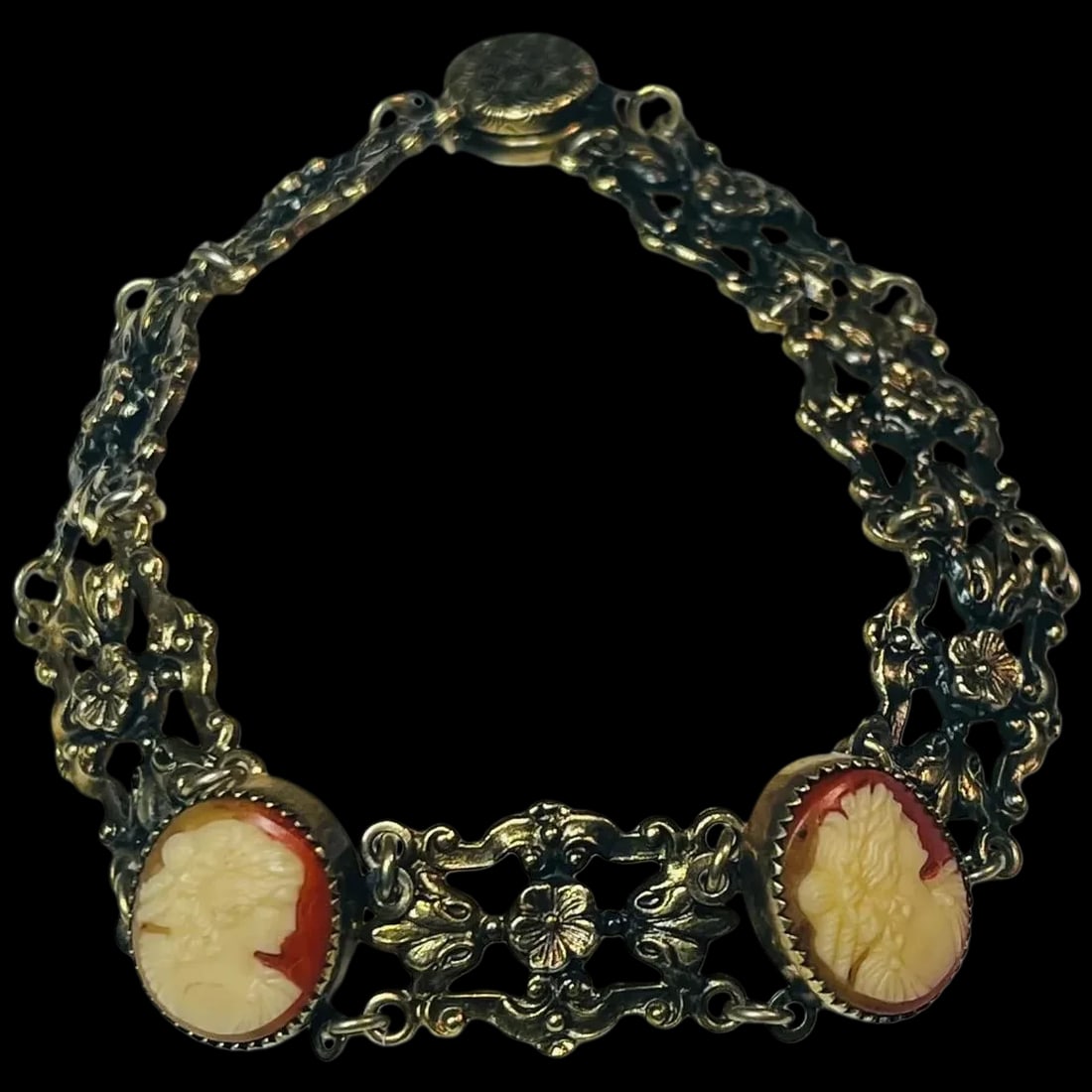 Vintage Ornate Cameo Filigree Bracelet (1 of 11)