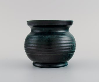 Paul Dresler (1879-1950) for Grotenburg, Germany. Flowerpot / vase in glazed stoneware. Beautiful