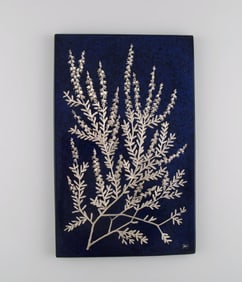 Heinz Erret (1920-2003) for Gustavsberg. Wall plaque in glazed ceramics with silver inlay in the