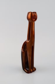 Judit Nádor (1934-2016) for Zsolnay. Cubist cat in glazed ceramics. Beautiful luster glaze in