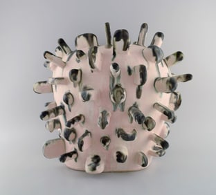 Christina Muff, Danish contemporary ceramicist (b. 1971). Very large sculptural unique vase in