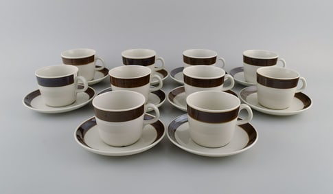 Hertha Bengtsson (1917-1993) for Rörstrand. 10 Koka coffee cups with saucers in glazed