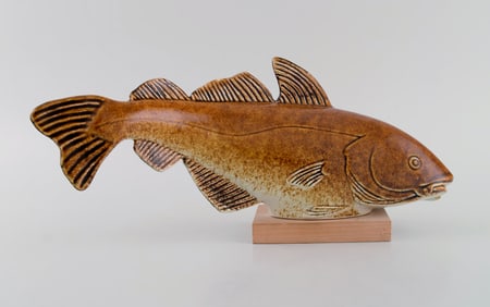 Sven Wejsfelt (1930-2009) for Gustavsberg. Unique Stim 7 fish in glazed ceramics. 1980s.
