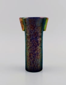 Mobach, Holland. Unique vase in glazed ceramics. Beautiful luster glaze. 1920s / 30s.