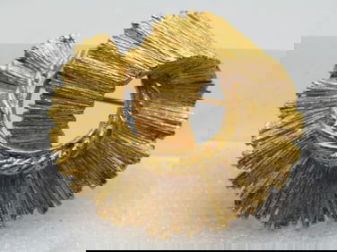 Vintage Gold tone Textured Looped Circle Brooch, 1960's