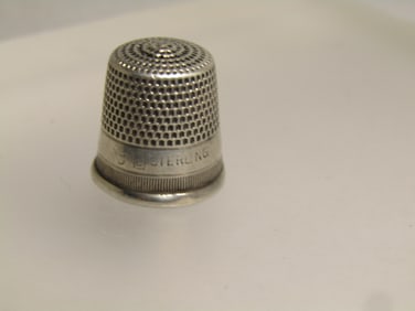 Vintage to Antique Sterling Thimble, European, 1920's or Earlier