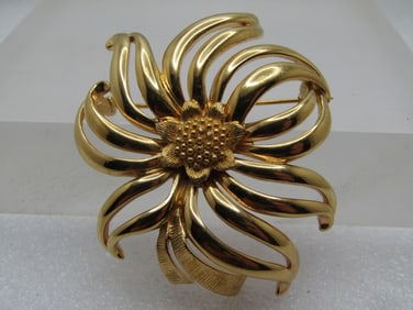 Vintage Gold Tone Blossom Brooch, Monet, 1960's-1970's