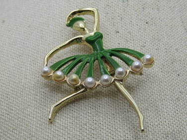Vintage Green Enameled Ballerina Brooch with Faux Pearls, 1950's-1960's