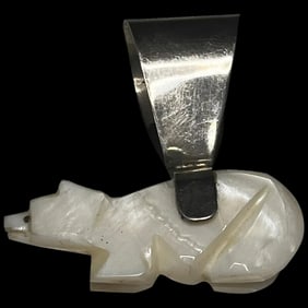 Vintage Native American Carved Stone Bear Pendant