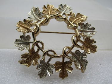 Vintage Two Tone Leaf Circle Brooch, 1960's-1970's, Sarah Coventry
