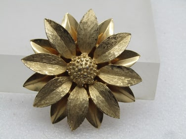 Vintage Sunflower Brooch, Tiered, Sarah Coventry, 1960's-1970's