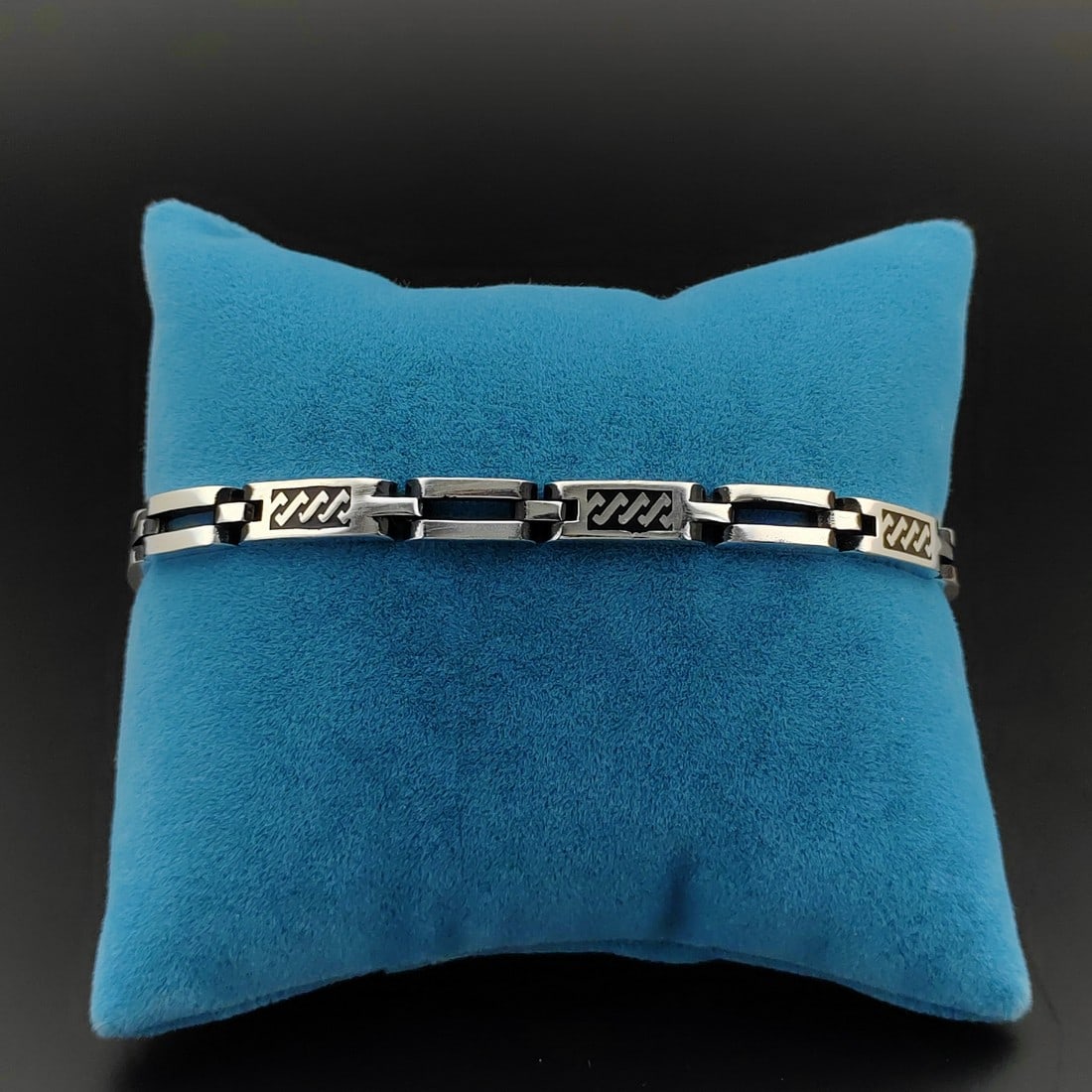925 Sterling Silver Men's Bracelet (1 of 8)