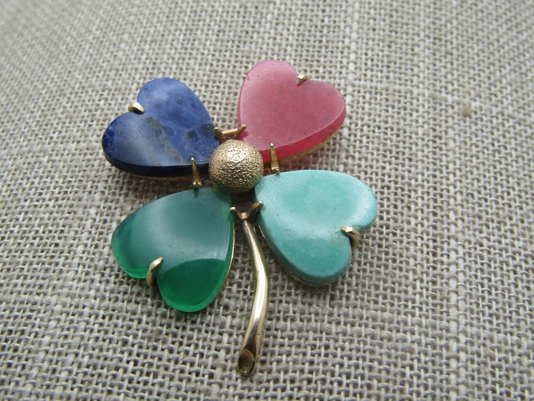 Vintage 10kt  4-Leaf Clover Brooch , Rhodocroisite, Chrysoprase, Sodalite & Turquoise, 1960's