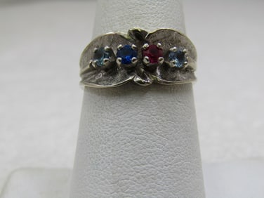 Vintage 14kt White Gold Mother's Ring, Sz. 7, 5