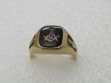 Vintage 14kt Onyx Masonic Ring, Sz. 8, 7.05 Gr.