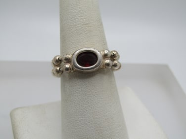 Vintage Sterling Garnet Chain Band Ring, Sz. 8.