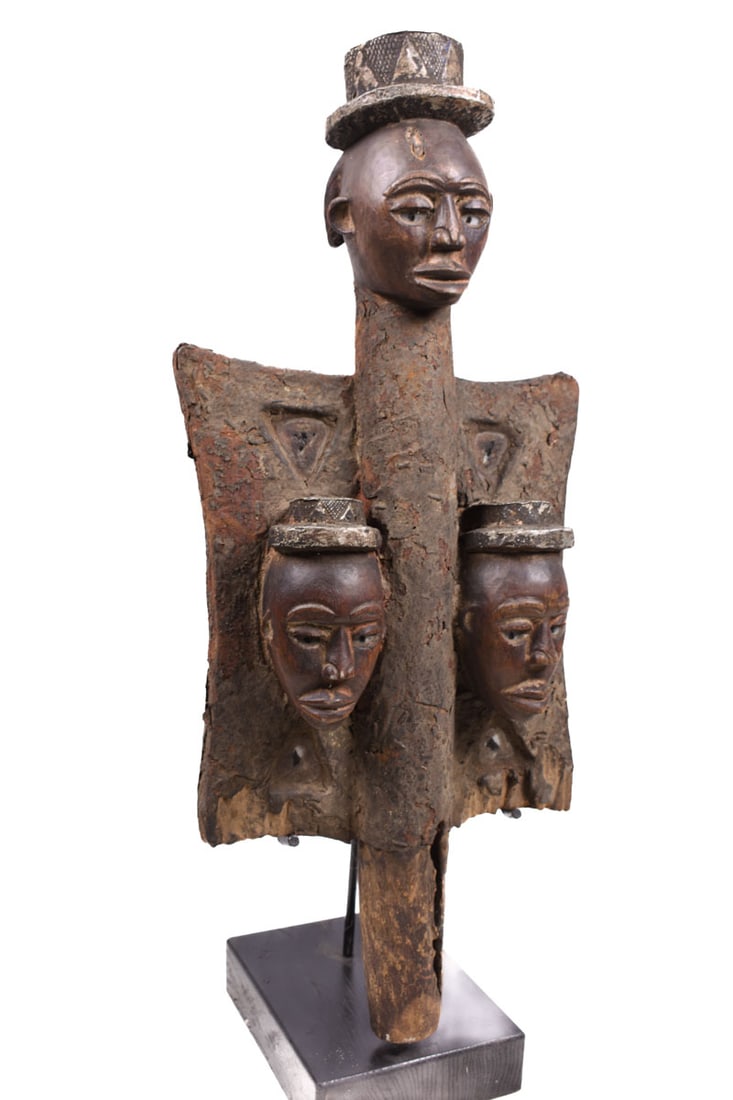 Post Figure – Wood, Metal – Bakongo Vili – Congo (1 of 7)