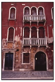 Edition 3/10 - Red Facade