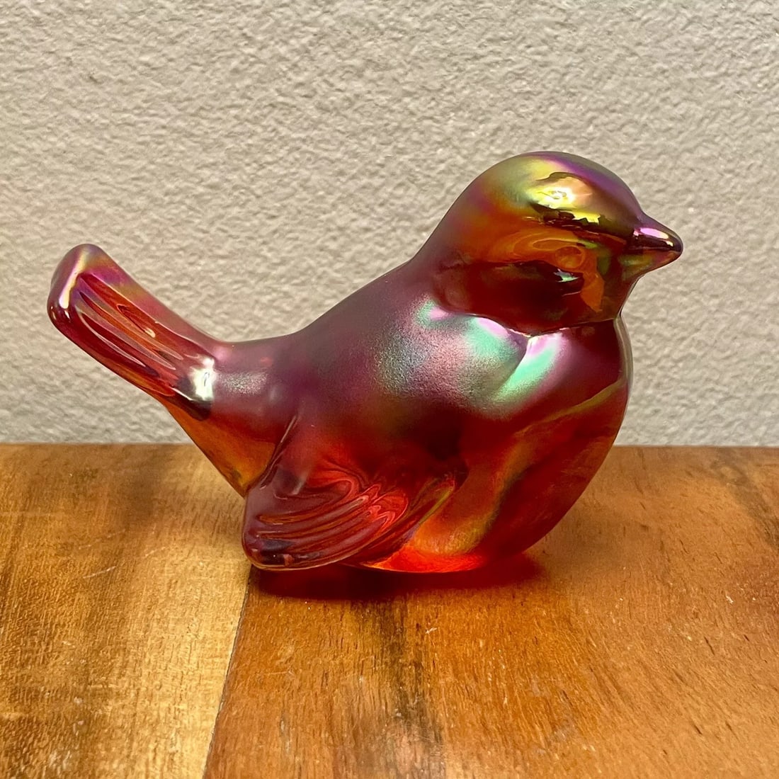 FENTON Iridescent Carnival Glass Ruby Amberina 2.75” Bird Glass Figurine (1 of 7)