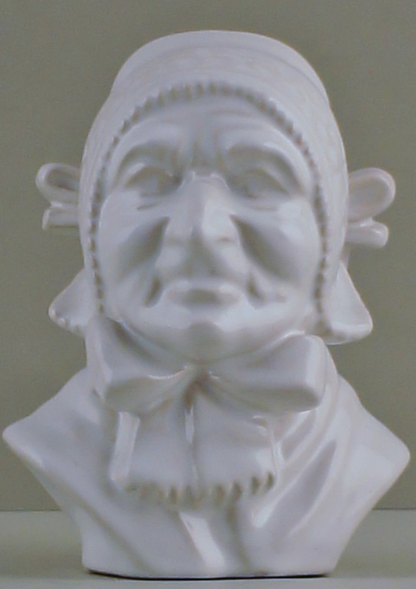 Michael Andersen female bust in stoneware.: Michael Andersen female bust in stoneware. In perfect condition. 13.5 cm. high. Reserve: $49.00 Shipping: Domestic: Shipping rates are determined by destination International: Foreign shipping rates a