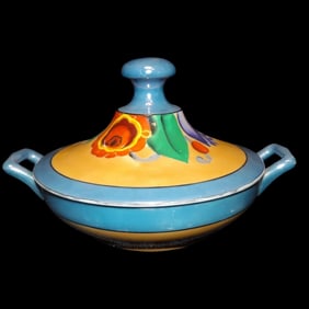 Noritake Lusterware Hand Painted Handled Covered Dish