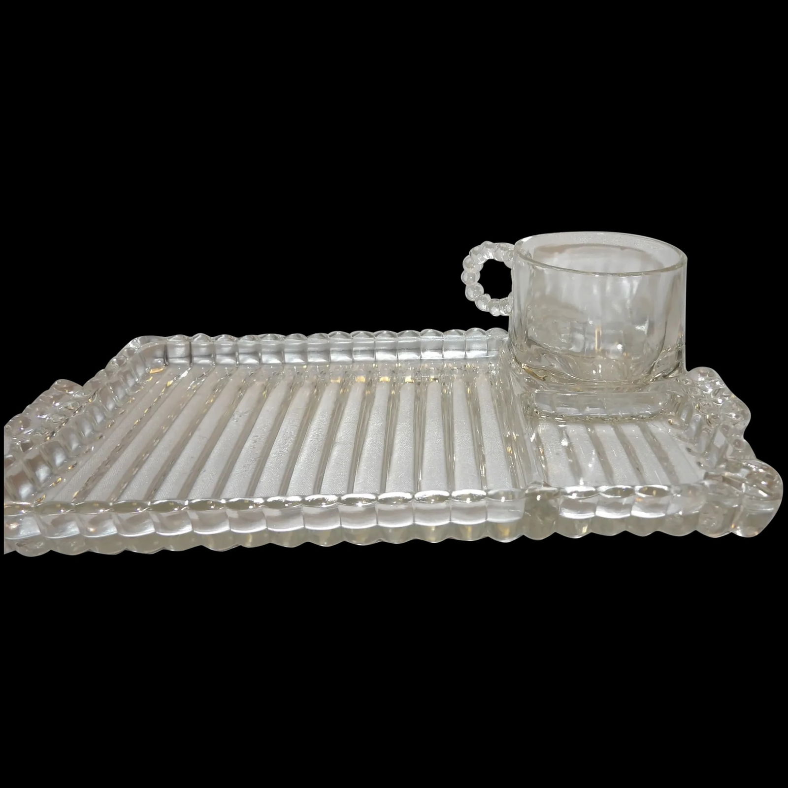 Vintage Set of 11 '40s Hazel Atlas Ball & Rib Sip & Smoke Luncheon Snack Tray & Cup (1 of 6)
