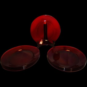 Royal Ruby by ARCOROC No. 32 - 8” Luncheon Plate