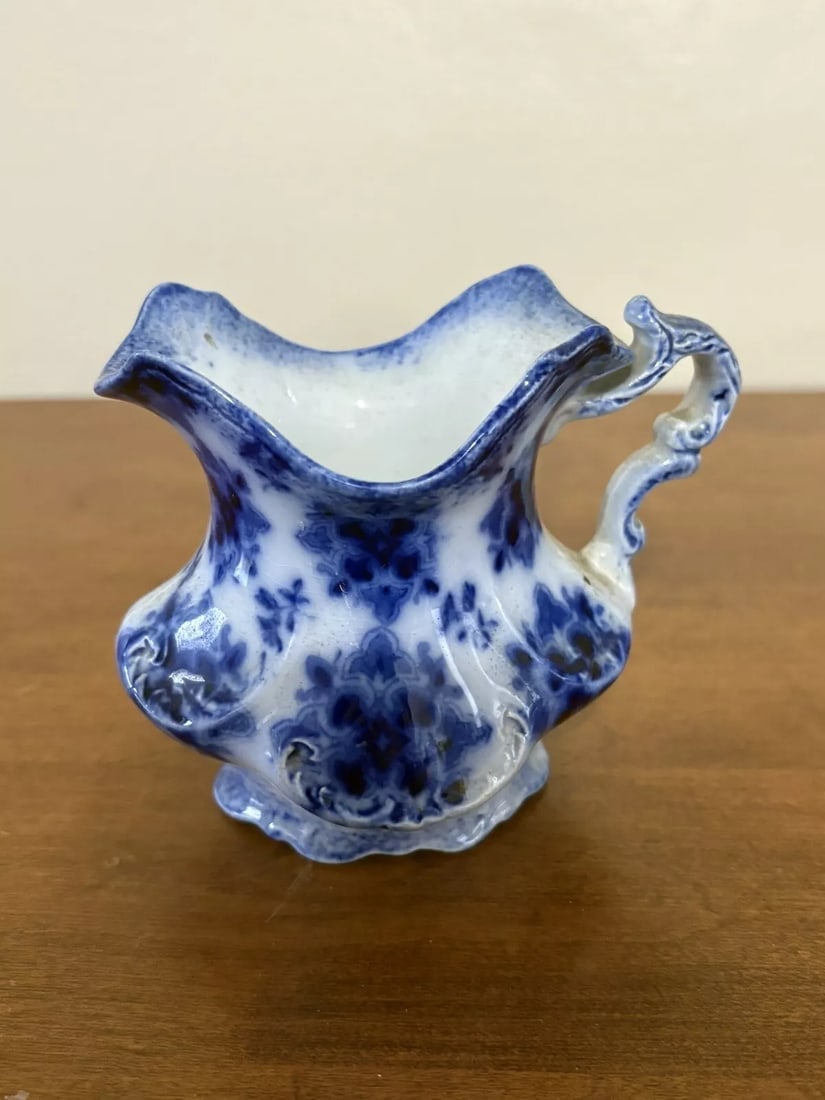 Syrian Flow Blue Creamer (1 of 5)