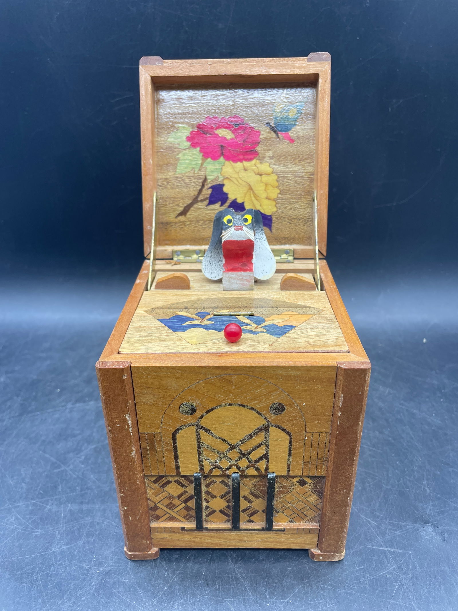 1940s Dog Cigarette Dispenser Wooden Box Occupied Japan (1 of 8)