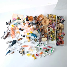 Large Lot of Dollhouse Miniature Flowers, Baskets, and Animal and People Figurines