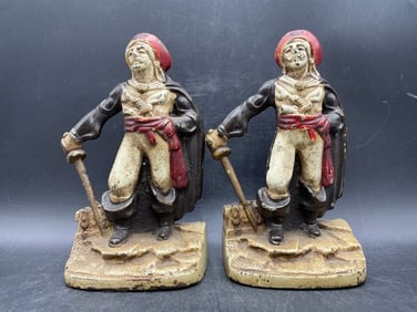 ANTIQUE PAIR CAST IRON PIRATE SWASHBUCKLER TREASURE BOOKENDS NICE