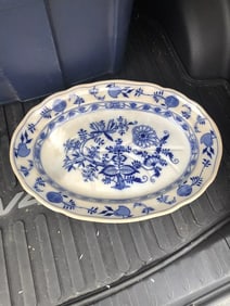 Flow Blue Well & Tree Platter