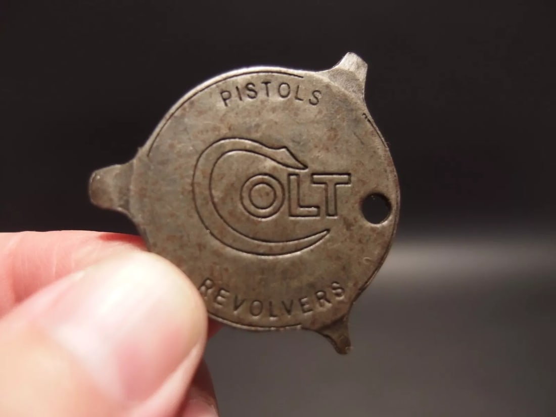 Colt Firearms Screw Driver Key chain: 1 1/2" at its widest Nice Reproduction Colt advertising screwdriver. Great for a key ring comes in handy! Reserve: $15.00 Shipping: Domestic: Flat-rate of $7.00 to anywhere within the contiguous U.S. 