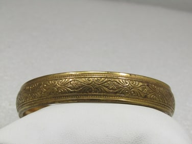 Vintage 8"Floral Bangle Bracelet, Gold Tone, Mid-Century