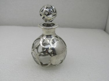 Vintage Art Nouveau Glass & Sterling Perfume Dresser Bottle, 3.5"