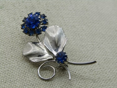 Vintage Blue Rhinestone Floral Brooch, 2", Silver Tone