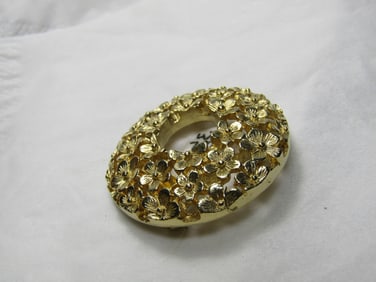 Vintage Forget-Me-Not Brooch, Gold Tone, 1.5"