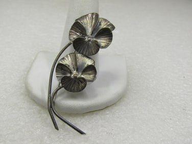 Vintage Sterling Pansy Brooch sigined Stuart Nye, 2.25"