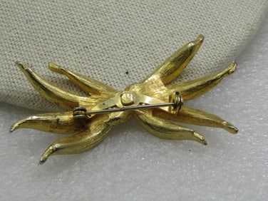Vintage Gold Tone Leaf Swag Brooch, 1960's, 2.5"