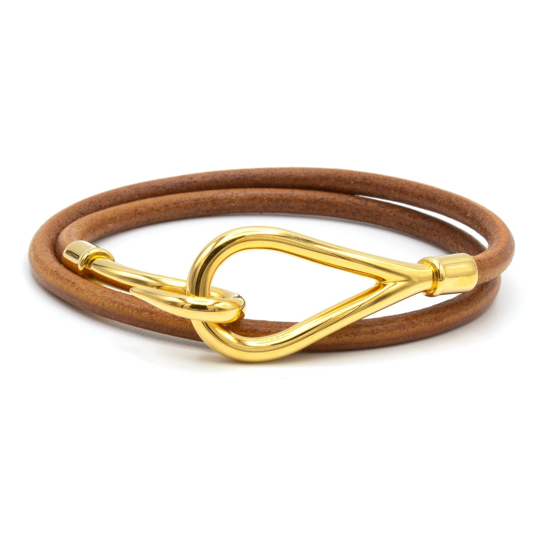 Hermès Jumbo bracelet: Superbe bracelet Jumbo de la maison Hermès. - Double tour en cuir naturel. - Fermoir en métal doré. - Pour un poignet de 14,5 à 17 cm. - En très bon état général. - Signé Hermès. Beautiful H