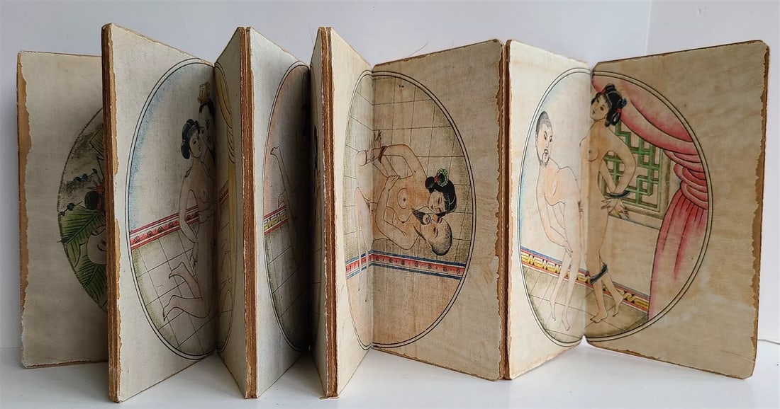 1900s-1920s CHINESE EROTIC SHUNGA PILLOW BOOK antique: Color prints on silk, early 20th century. Title label in Chinese Language Size 3 3/4 by 7 1/3" Good condition Shunga is a type of Japanese erotic art typically executed as a kind of ukiyo-e, often in 