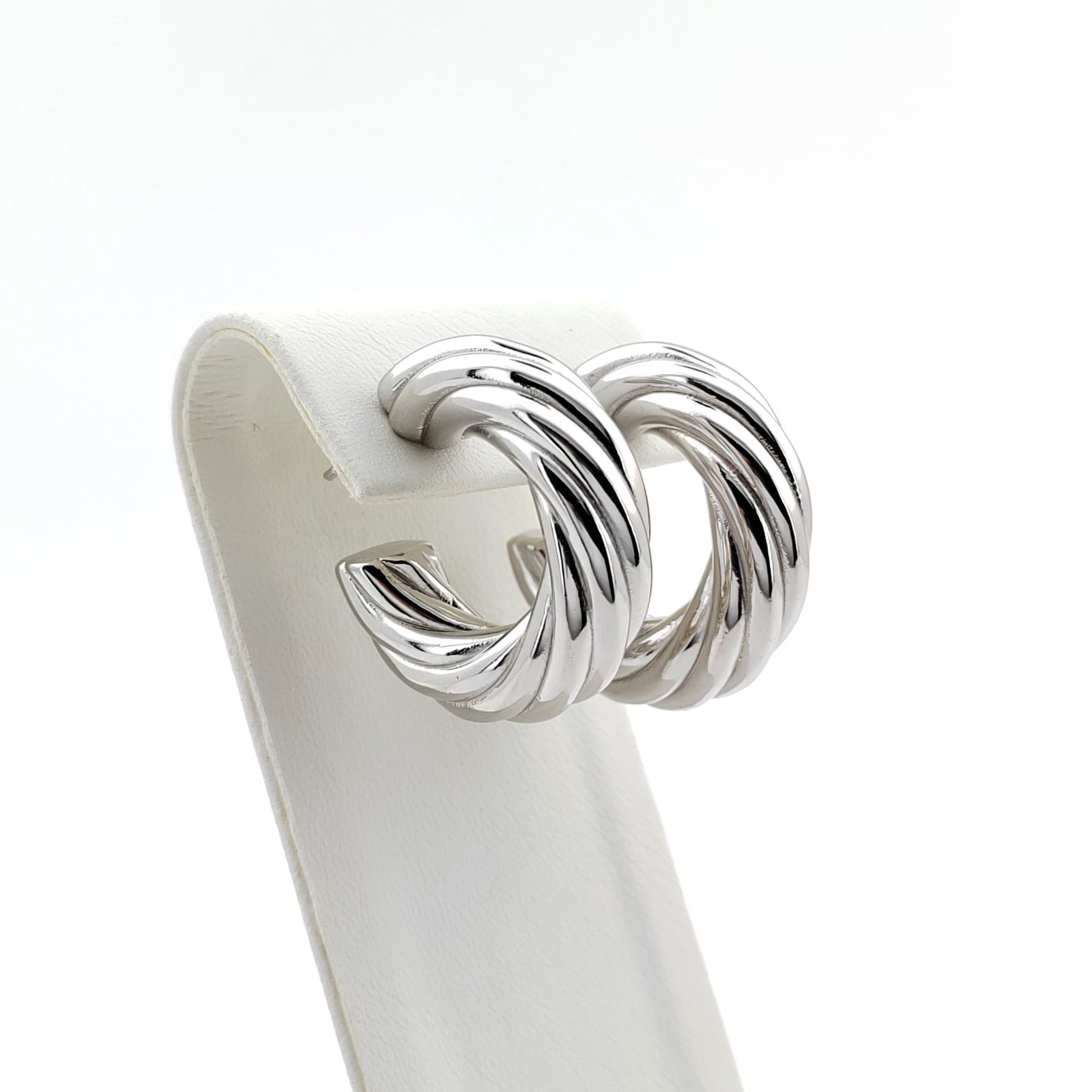 925 Silver Ladies Earrings (1 of 7)